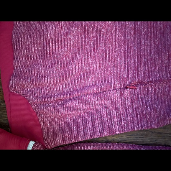 LULULEMON MAROON QUARTER ZIP - Picture 2 of 6
